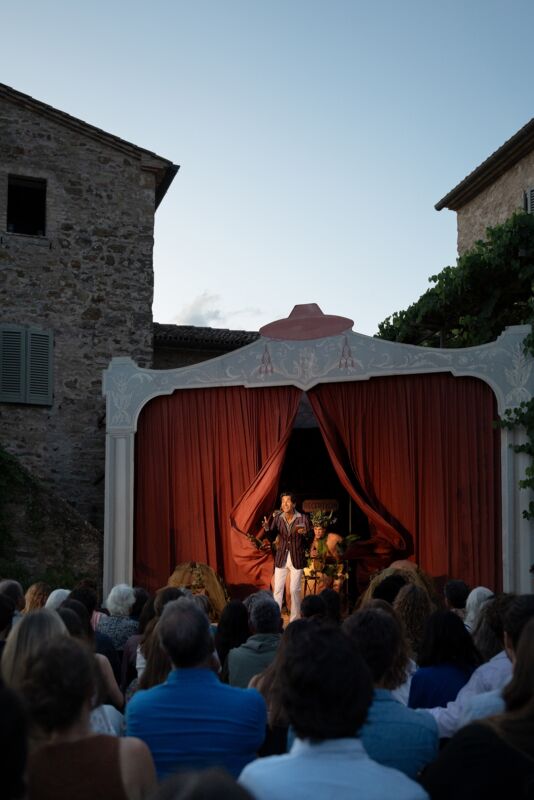 Theater gallery 05